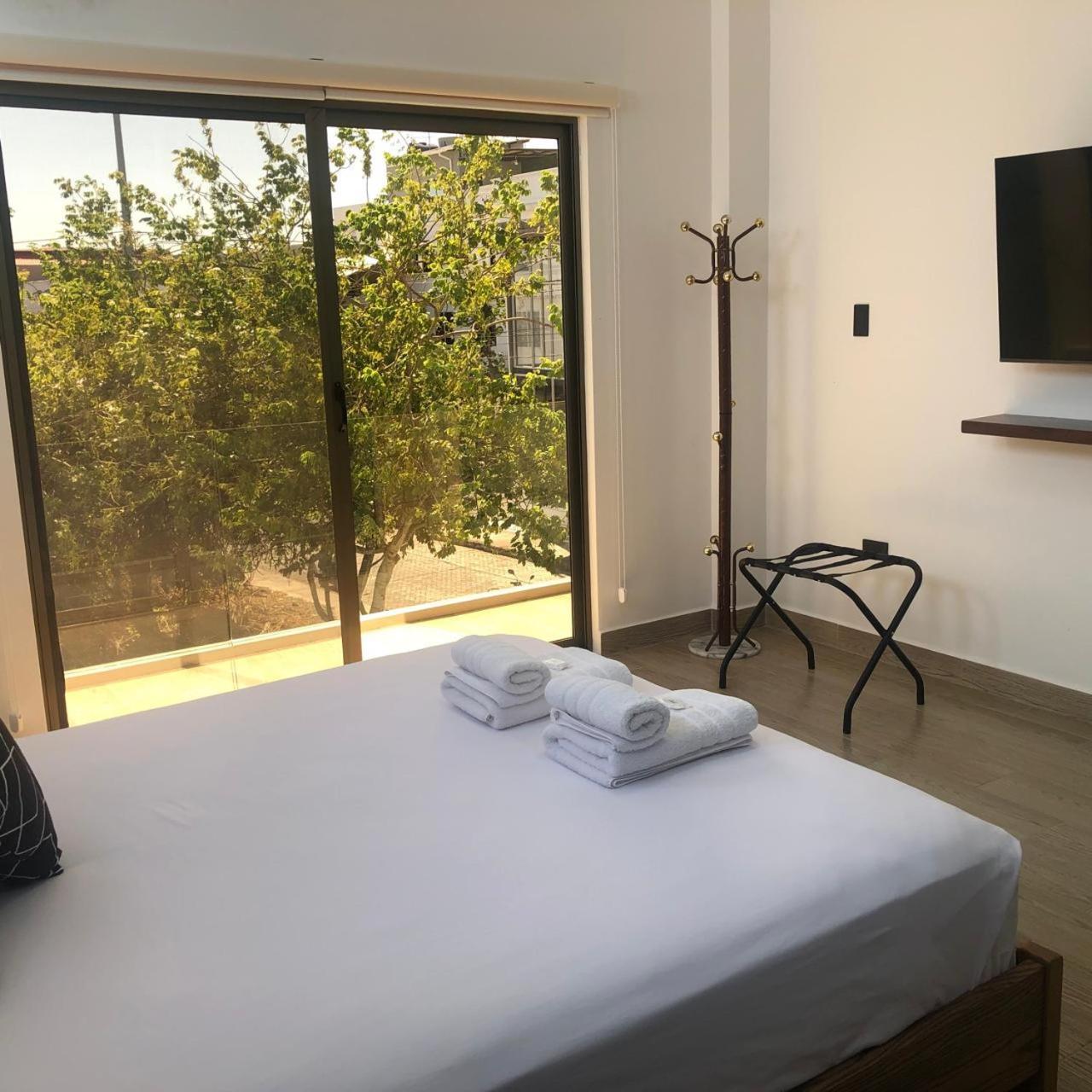 Suites En El Paraiso San Cristobal Galapagos Puerto Baquerizo Moreno Buitenkant foto